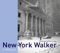 New York Walker in Blizzard (anglicky)